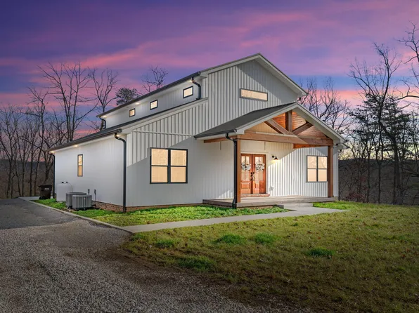 599 Woodland Ests, Irvine, KY 40336