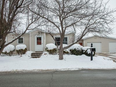 722 3rd St NW, Waverly, IA, 50677