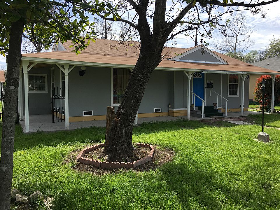 1st image of 2402 W Magnolia Ave