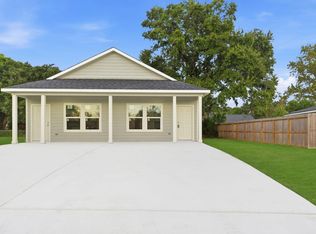 2521 Maple Ave #2521B, Liberty, TX 77575