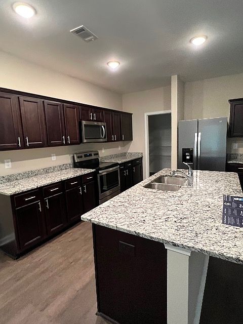 2nd image of 1055 Coldwater Dr