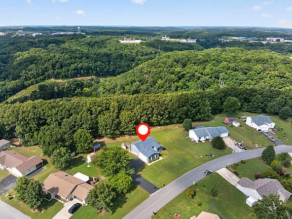 2nd image of 237 N Catamount Boulevard