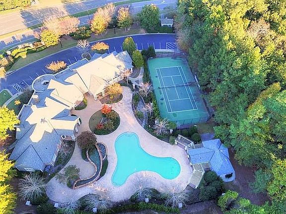 Aerial Photo of Amenities