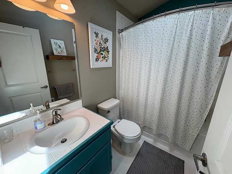 4410 44th Ave SW #B — Photo 7