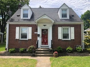 2217 Montgomery St, Bethlehem, PA 18017