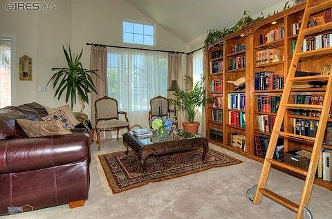 2nd image of 3362 Larkspur Dr
