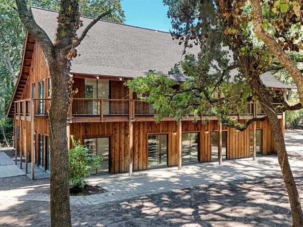 19270 7th Street E, Sonoma, CA 95476