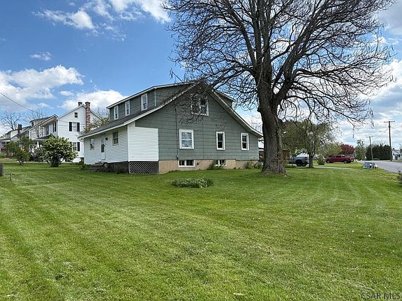 3rd image of 2718 Bedford St