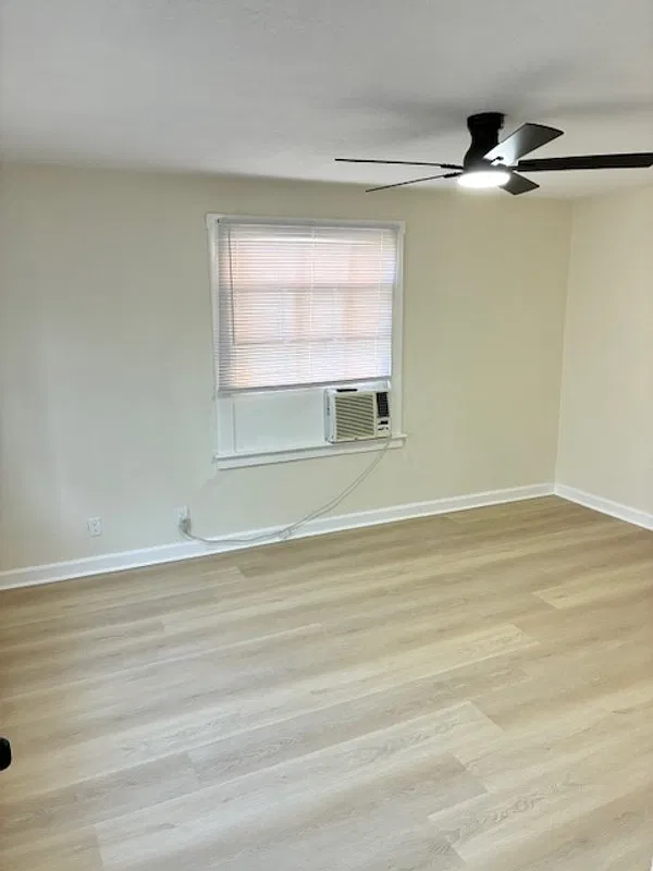 1 bed, 1.0 bath, $1,350 — Photo 3