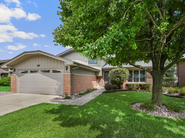 613 Gavin Ave, Romeoville, IL 60446