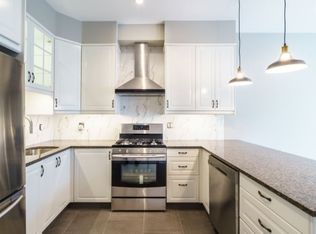 166 Monitor St APT 3, Brooklyn, NY 11222