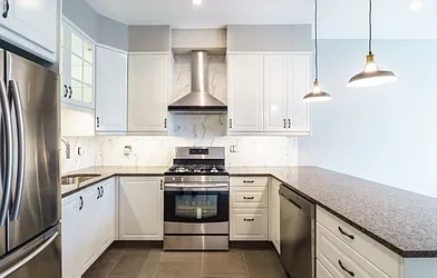 Rented by Sally Raia LLC