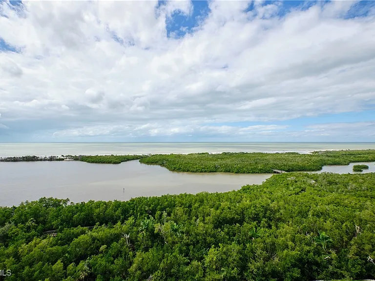 5550 Heron Point Dr #1601 — Photo 33