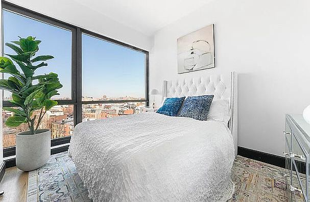 1st image of 1134 Fulton St APT 5T