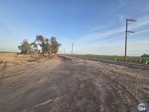 5th image of 2020 De Paoli Rd
