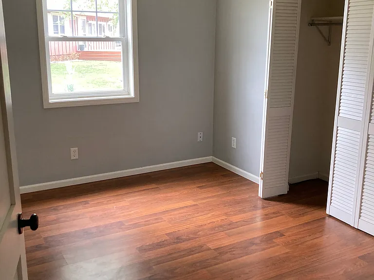 2514 Grand Ave — Photo 12
