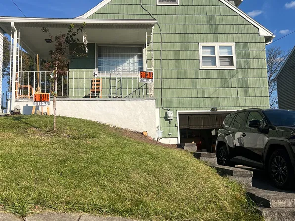 106 Academy St, Johnson City, NY 13790