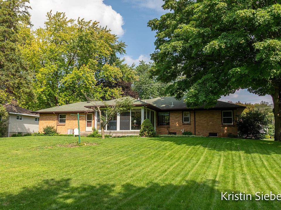 3751 Canal Ave SW, Grandville, MI 49418 Zillow