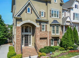 1942 Saxon Valley Cir, Atlanta, GA 30324