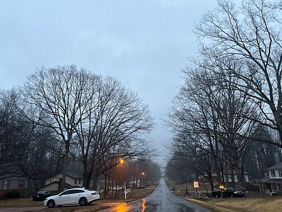 4th image of 660 Shellhabour Blvd