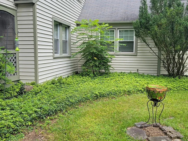 11A Wolven Ln #11A — Photo 2