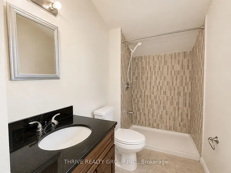 220 Hamilton Rd #REAR — Photo 5