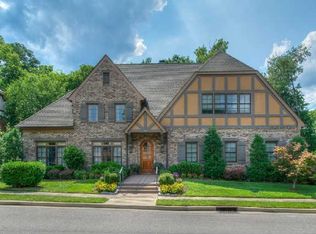 400 Shackleford Ct, Nashville, TN 37215