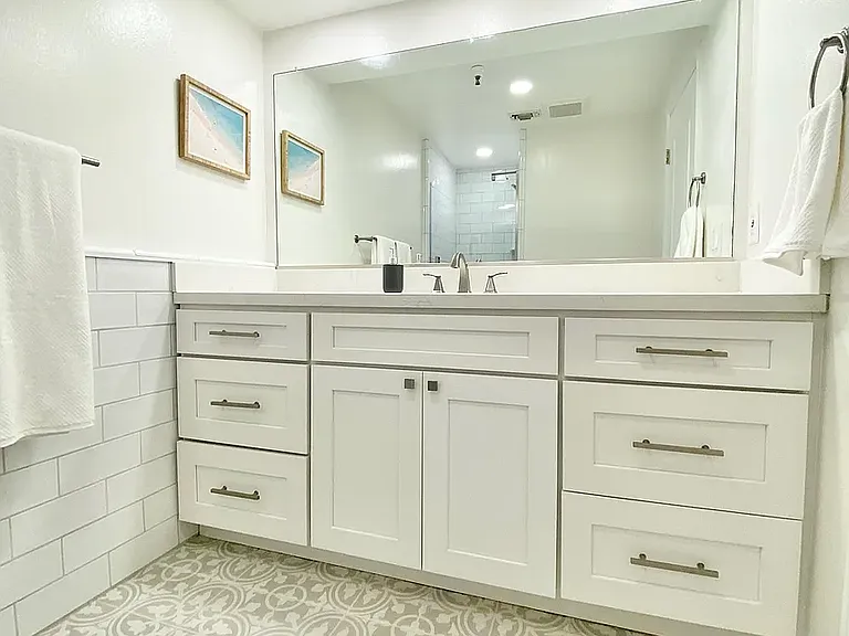 620 State St #120 — Photo 19