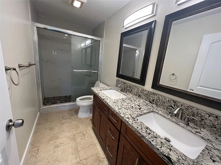 2137 Wilder Ave — Photo 10