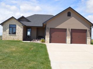 1502 Prairie Ln, Ellsworth, KS 67439