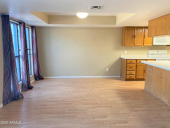 5th image of 8202 N 21st Dr Unit 203