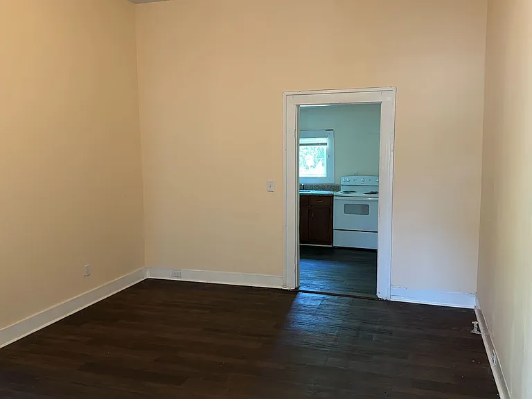 600B Gamble St — Photo 5