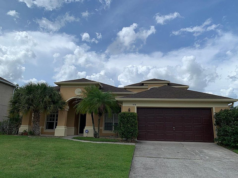 1st image of 434 Palm Crest Ln