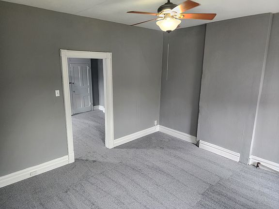 5th image of 2816 Keokuk St Floor 2
