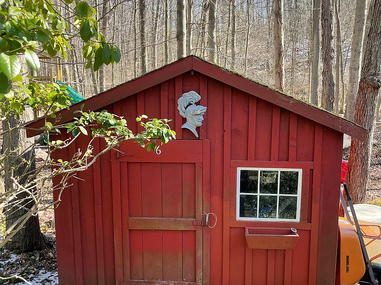 60 Eileen Dr — Photo 19