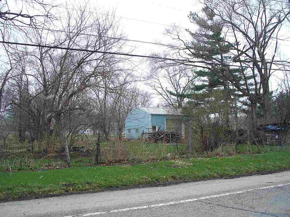 2nd image of 308 N Broadway St