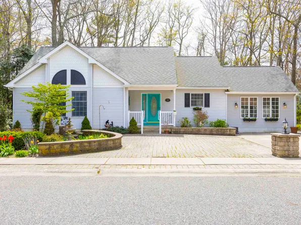 29 Summer Cir, Cape May, NJ 08204