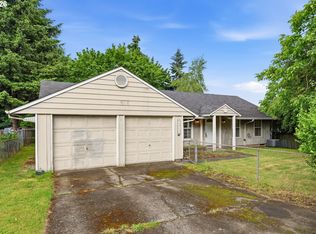 1211 SE 212th Ave, Gresham, OR 97030