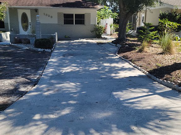2nd image of 1329 S Betty Ln