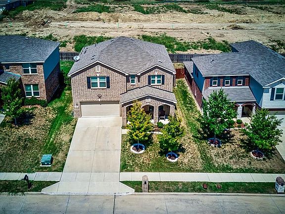 3rd image of 5400 Shady Springs Trl