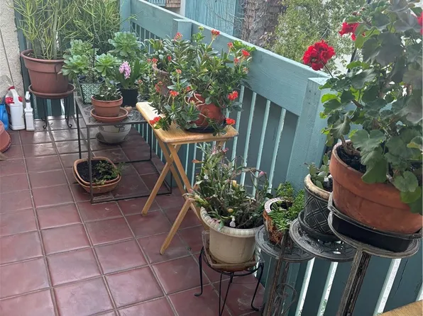 5700 Etiwanda Ave Unit 271, Tarzana, CA 91356