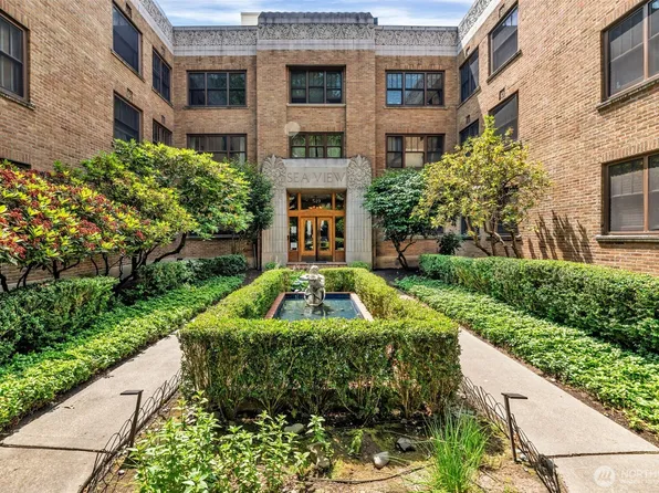 519 W Roy Street #211, Seattle, WA 98119