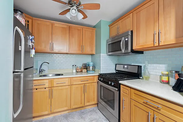 Rented by Corcoran | media 11