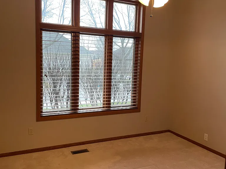 612 E Saint Andrews Cir — Photo 28