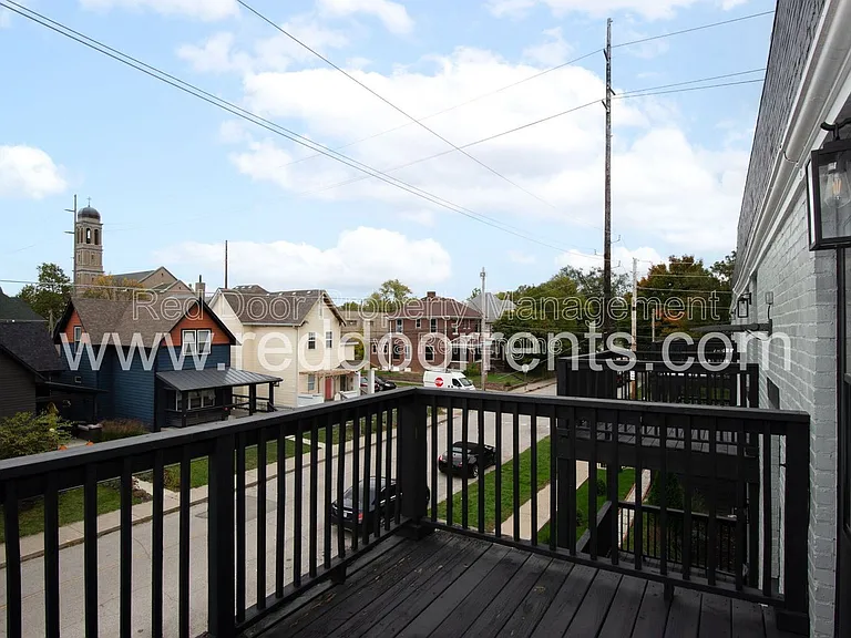 1329 E Market St #8 — Photo 28