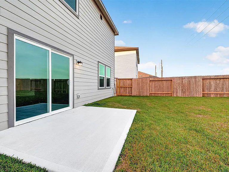 8323 Vacek Crossing Way — Photo 44