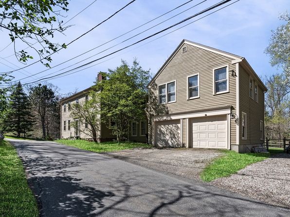 18 River St, Newbury, MA 01922