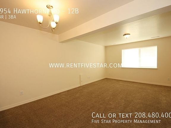 3rd image of 3954 Hawthorne Rd #12B