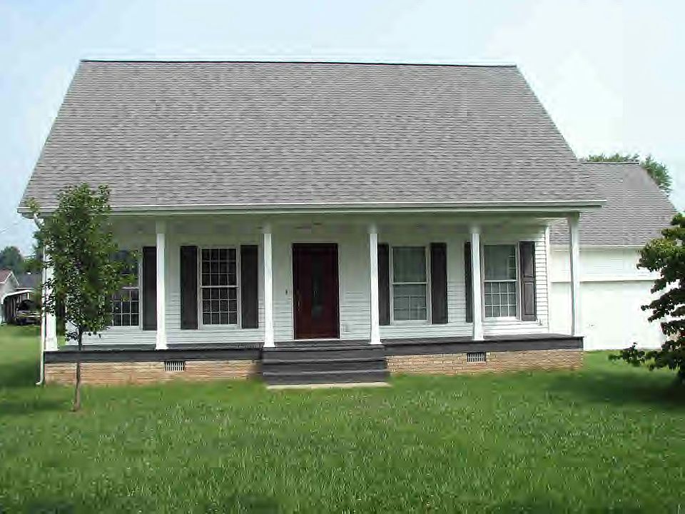 1st image of 8th St