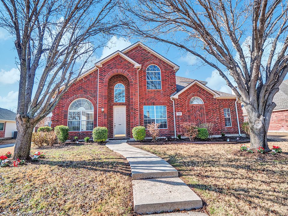 1st image of 7823 Ravens Cliff Dr
